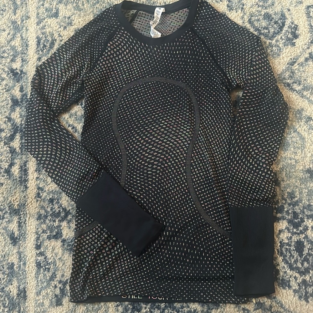 lululemon multicolor swiftly size 4